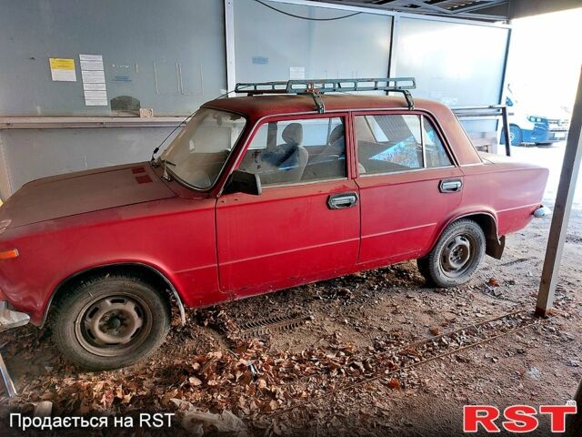 Красный ВАЗ 2101, объемом двигателя 1.2 л и пробегом 0 тыс. км за 700 $, фото 1 на Automoto.ua
