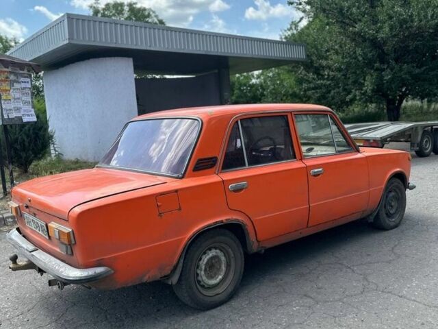 Красный ВАЗ 2101, объемом двигателя 1.3 л и пробегом 180 тыс. км за 25000 $, фото 3 на Automoto.ua