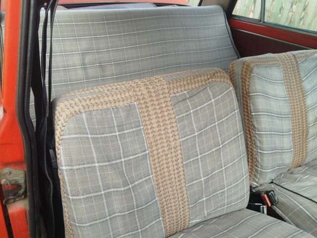 Красный ВАЗ 2101, объемом двигателя 0 л и пробегом 54 тыс. км за 593 $, фото 6 на Automoto.ua