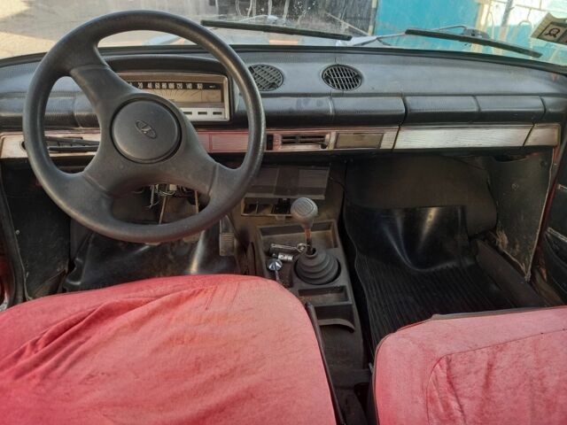 ВАЗ 2101 1976 в Черкассах на Automoto.ua Красный ВАЗ 2101, объемом двигателя 0 л и пробегом 93 тыс. км за 369 $, фото 4 на Automoto.ua