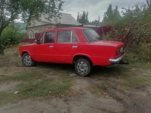 Красный ВАЗ 2101, объемом двигателя 0 л и пробегом 50 тыс. км за 583 $, фото 2 на Automoto.ua