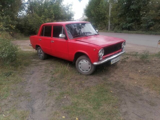 Красный ВАЗ 2101, объемом двигателя 0 л и пробегом 50 тыс. км за 583 $, фото 1 на Automoto.ua