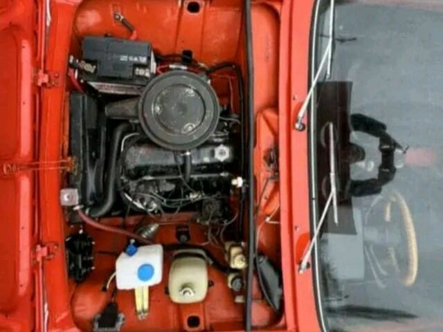 Красный ВАЗ 2101, объемом двигателя 1.3 л и пробегом 175 тыс. км за 444 $, фото 4 на Automoto.ua