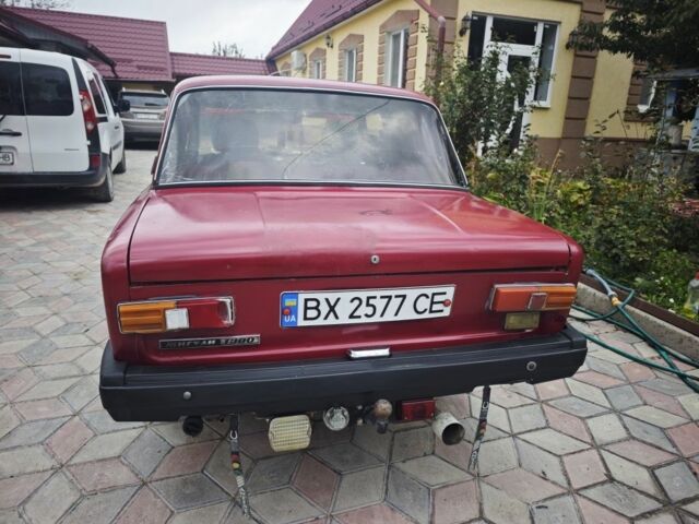 Красный ВАЗ 2101, объемом двигателя 1.3 л и пробегом 100 тыс. км за 372 $, фото 2 на Automoto.ua