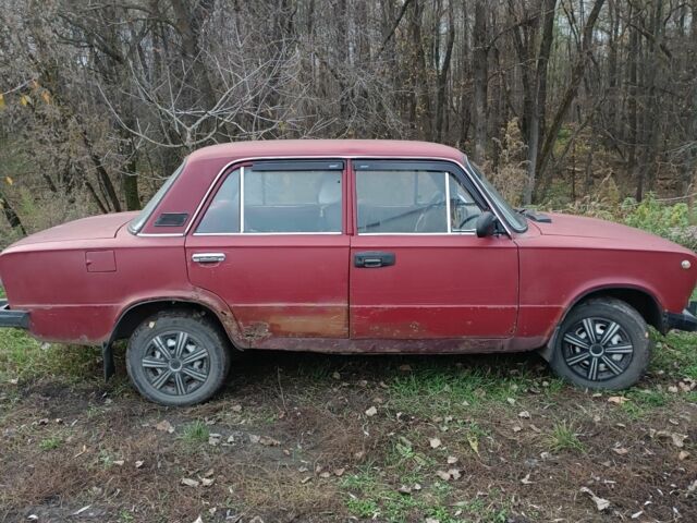 Червоний ВАЗ 2101, об'ємом двигуна 1 л та пробігом 96 тис. км за 200 $, фото 1 на Automoto.ua