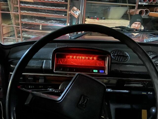 Красный ВАЗ 2101, объемом двигателя 1.3 л и пробегом 213 тыс. км за 355 $, фото 4 на Automoto.ua