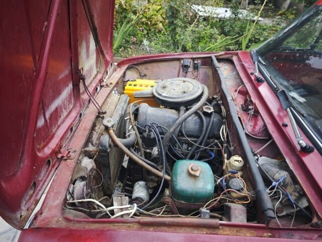 Красный ВАЗ 2101, объемом двигателя 1.3 л и пробегом 100 тыс. км за 372 $, фото 5 на Automoto.ua