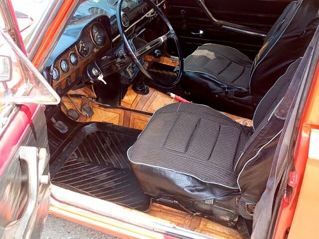 Красный ВАЗ 2101, объемом двигателя 1.2 л и пробегом 0 тыс. км за 600 $, фото 6 на Automoto.ua