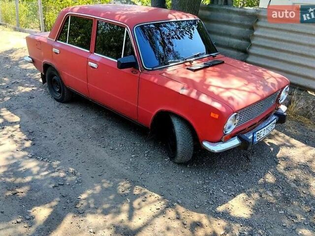 Красный ВАЗ 2101, объемом двигателя 1.2 л и пробегом 900 тыс. км за 850 $, фото 4 на Automoto.ua