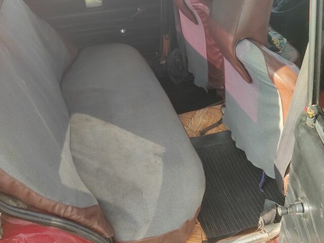 Красный ВАЗ 2101, объемом двигателя 1.6 л и пробегом 12 тыс. км за 646 $, фото 6 на Automoto.ua