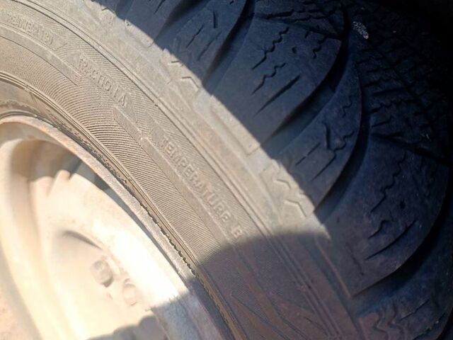 ВАЗ 2101 1977 в Новоукраинке на Automoto.ua Красный ВАЗ 2101, объемом двигателя 1.2 л и пробегом 100 тыс. км за 850 $, фото 9 на Automoto.ua