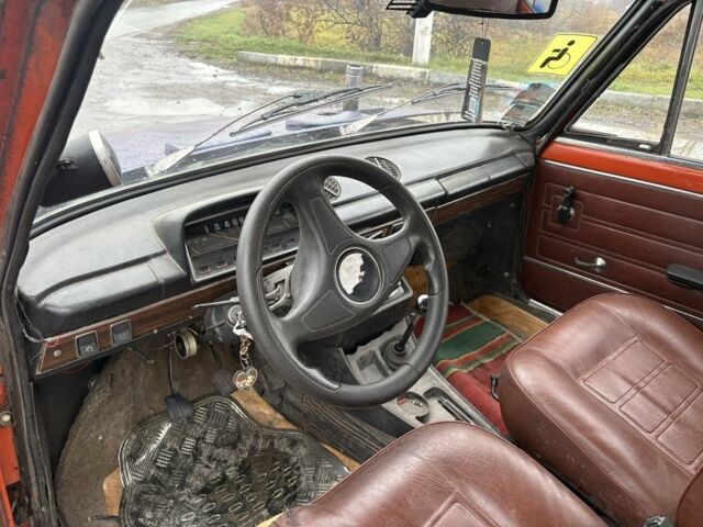 Красный ВАЗ 2101, объемом двигателя 1.6 л и пробегом 250 тыс. км за 800 $, фото 4 на Automoto.ua