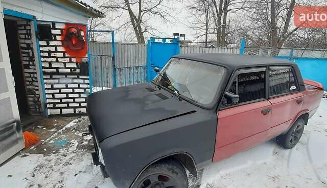 Красный ВАЗ 2101, объемом двигателя 1.7 л и пробегом 250 тыс. км за 650 $, фото 6 на Automoto.ua