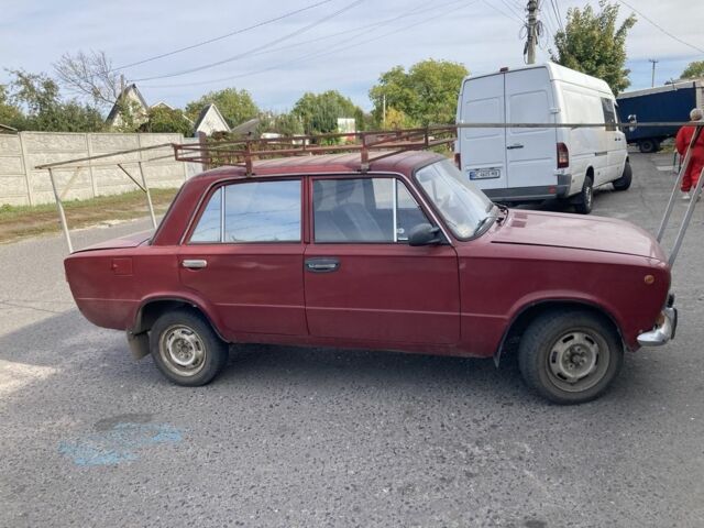 Красный ВАЗ 2101, объемом двигателя 1.3 л и пробегом 25 тыс. км за 1300 $, фото 1 на Automoto.ua