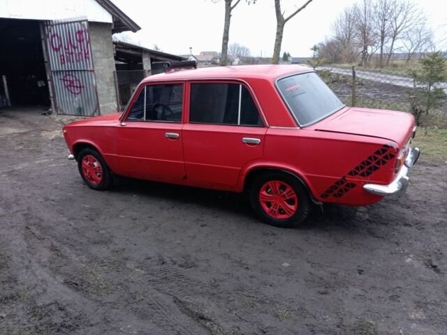 Красный ВАЗ 2101, объемом двигателя 1.2 л и пробегом 50 тыс. км за 650 $, фото 13 на Automoto.ua