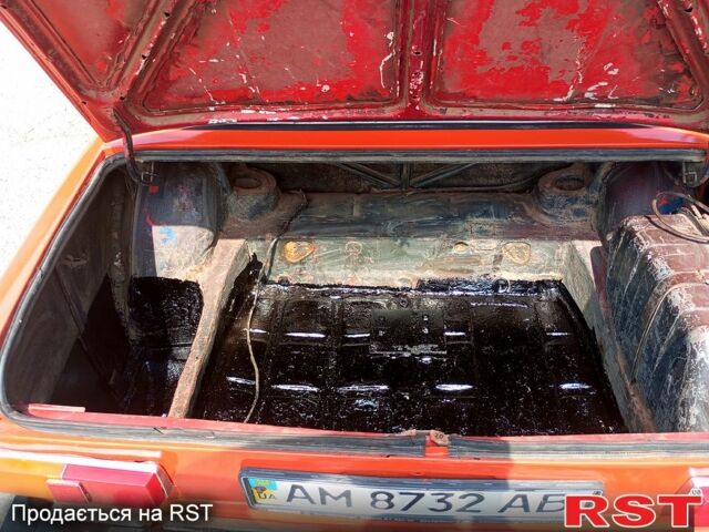 Красный ВАЗ 2101, объемом двигателя 1.2 л и пробегом 0 тыс. км за 600 $, фото 9 на Automoto.ua