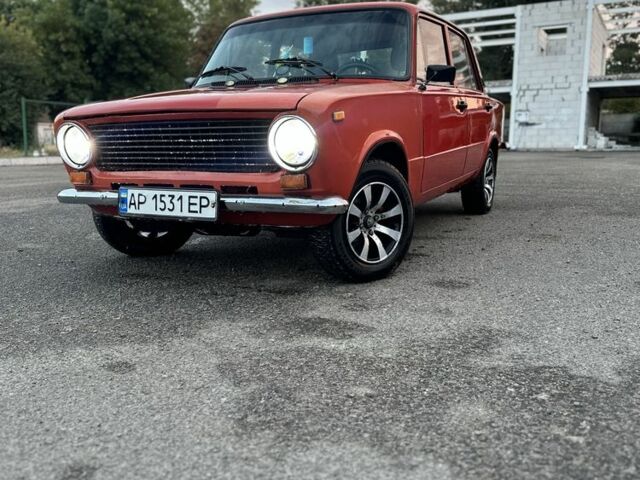 Красный ВАЗ 2101, объемом двигателя 1.3 л и пробегом 3 тыс. км за 800 $, фото 5 на Automoto.ua