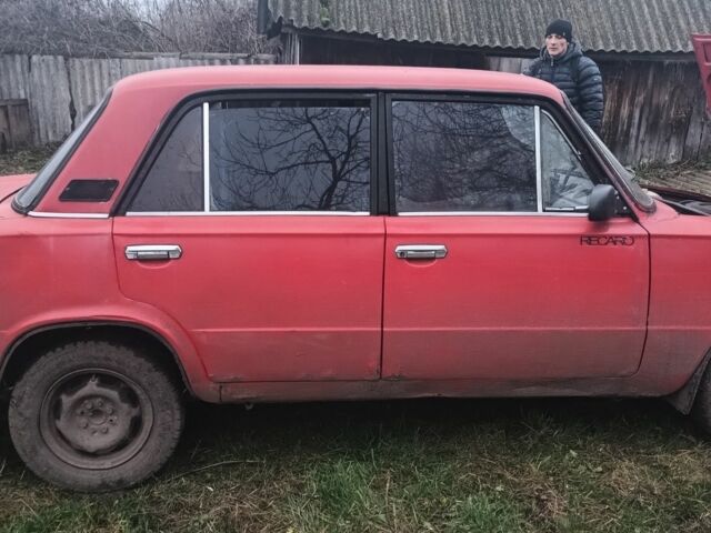 Красный ВАЗ 2101, объемом двигателя 0 л и пробегом 75 тыс. км за 473 $, фото 6 на Automoto.ua