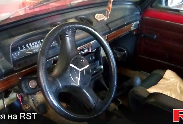 Красный ВАЗ 2101, объемом двигателя 1.3 л и пробегом 70 тыс. км за 500 $, фото 2 на Automoto.ua