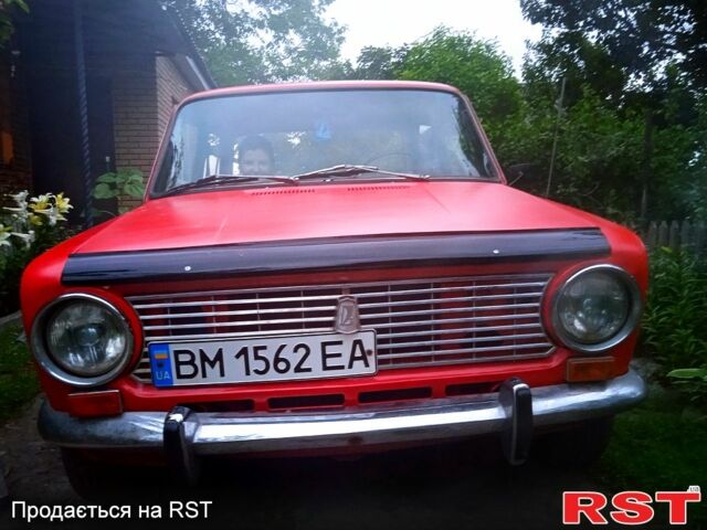 Красный ВАЗ 2101, объемом двигателя 1.2 л и пробегом 250 тыс. км за 650 $, фото 1 на Automoto.ua
