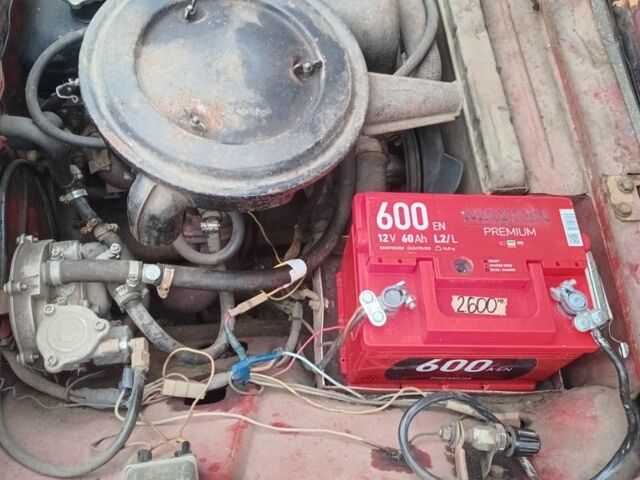 Червоний ВАЗ 2101, об'ємом двигуна 1 л та пробігом 500 тис. км за 214 $, фото 4 на Automoto.ua