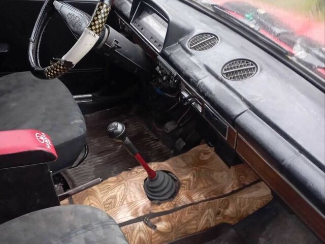 Красный ВАЗ 2101, объемом двигателя 1.2 л и пробегом 22 тыс. км за 307 $, фото 6 на Automoto.ua