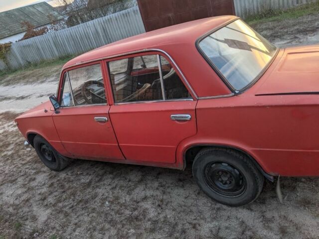 Красный ВАЗ 2101, объемом двигателя 0 л и пробегом 1 тыс. км за 790 $, фото 3 на Automoto.ua