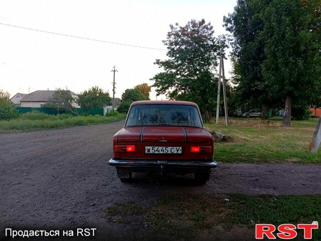 Красный ВАЗ 2101, объемом двигателя 1.5 л и пробегом 0 тыс. км за 300 $, фото 1 на Automoto.ua