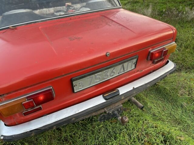 Красный ВАЗ 2101, объемом двигателя 1.3 л и пробегом 400 тыс. км за 354 $, фото 2 на Automoto.ua