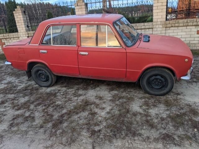 Красный ВАЗ 2101, объемом двигателя 0 л и пробегом 1 тыс. км за 790 $, фото 1 на Automoto.ua