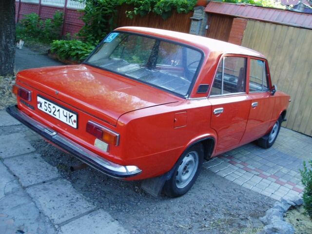Красный ВАЗ 2101, объемом двигателя 1.3 л и пробегом 54 тыс. км за 1094 $, фото 1 на Automoto.ua