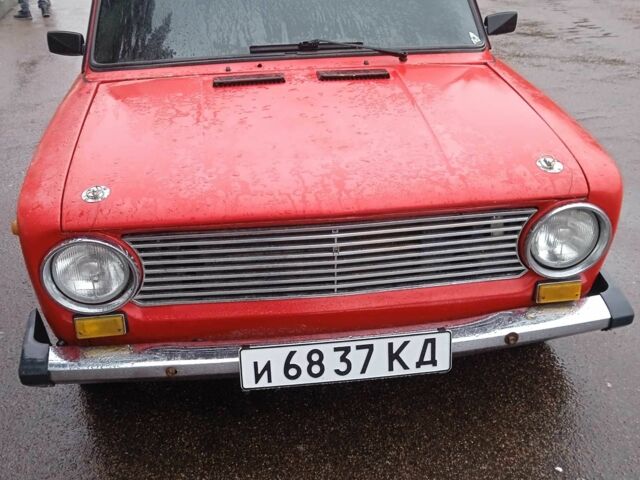 Красный ВАЗ 2101, объемом двигателя 1.5 л и пробегом 150 тыс. км за 999 $, фото 6 на Automoto.ua