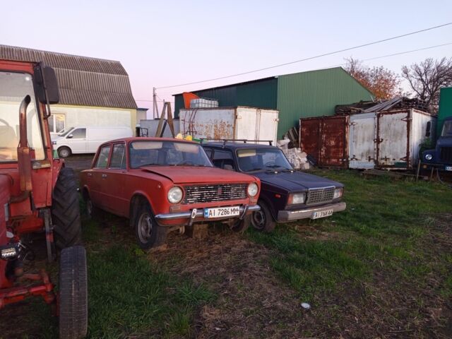 Червоний ВАЗ 2101, об'ємом двигуна 1.2 л та пробігом 263 тис. км за 836 $, фото 6 на Automoto.ua