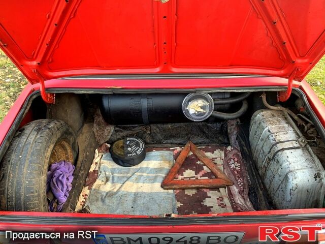 Красный ВАЗ 2101, объемом двигателя 1.3 л и пробегом 230 тыс. км за 590 $, фото 8 на Automoto.ua