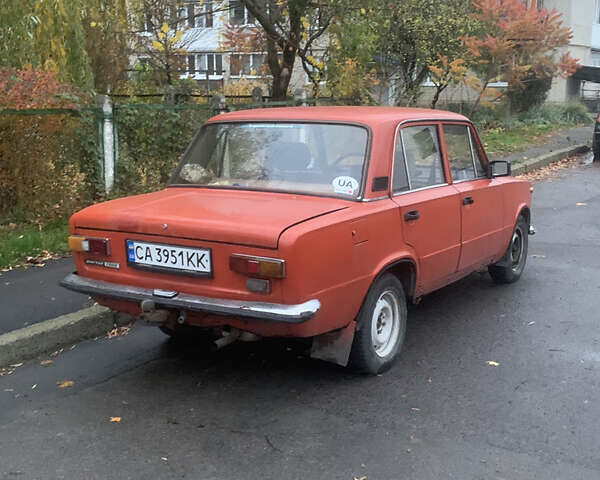 Красный ВАЗ 2101, объемом двигателя 1.3 л и пробегом 25 тыс. км за 713 $, фото 6 на Automoto.ua
