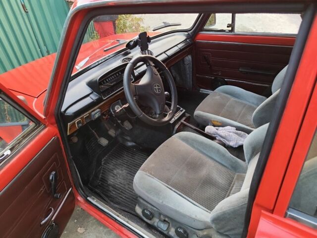 Красный ВАЗ 2101, объемом двигателя 1 л и пробегом 44 тыс. км за 2000 $, фото 3 на Automoto.ua