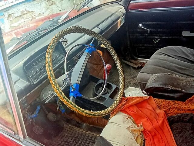 Красный ВАЗ 2101, объемом двигателя 1.2 л и пробегом 0 тыс. км за 190 $, фото 7 на Automoto.ua