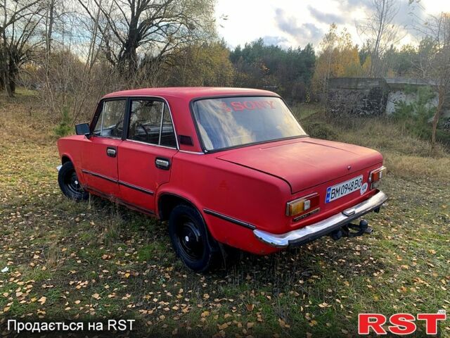 Красный ВАЗ 2101, объемом двигателя 1.3 л и пробегом 230 тыс. км за 590 $, фото 5 на Automoto.ua