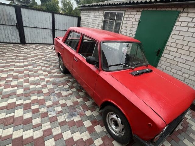 Красный ВАЗ 2101, объемом двигателя 1.3 л и пробегом 17 тыс. км за 413 $, фото 1 на Automoto.ua