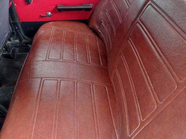 Красный ВАЗ 2101, объемом двигателя 1.3 л и пробегом 10 тыс. км за 546 $, фото 6 на Automoto.ua