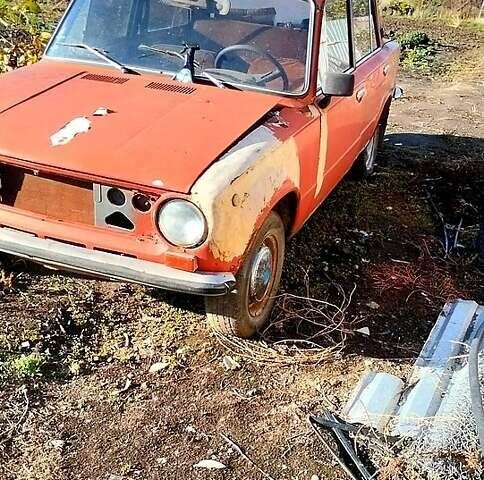 ВАЗ 2101 1979 в Николаеве на Automoto.ua Красный ВАЗ 2101, объемом двигателя 1.3 л и пробегом 200 тыс. км за 750 $, фото 6 на Automoto.ua