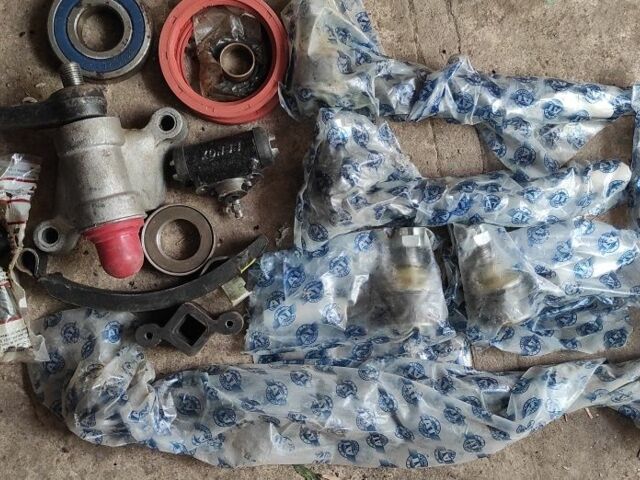 Красный ВАЗ 2101, объемом двигателя 1.1 л и пробегом 3 тыс. км за 1184 $, фото 4 на Automoto.ua