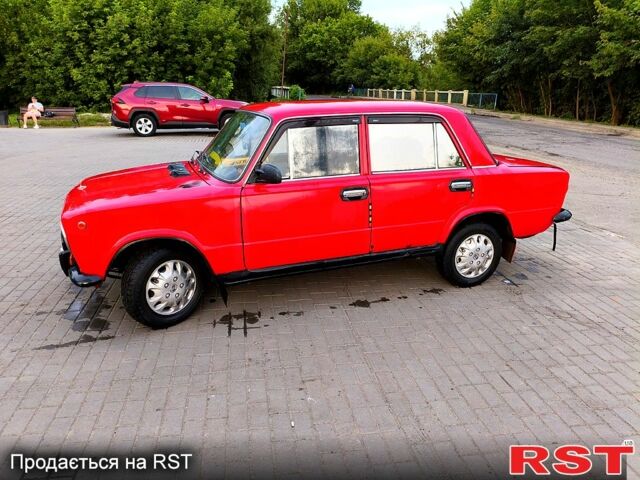 Красный ВАЗ 2101, объемом двигателя 1.3 л и пробегом 150 тыс. км за 580 $, фото 2 на Automoto.ua