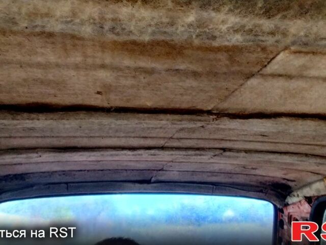 Красный ВАЗ 2101, объемом двигателя 1.3 л и пробегом 200 тыс. км за 750 $, фото 6 на Automoto.ua