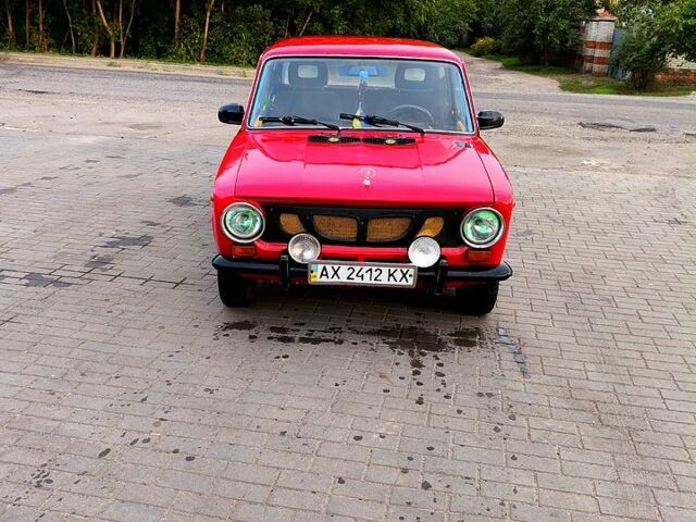 Красный ВАЗ 2101, объемом двигателя 1.3 л и пробегом 150 тыс. км за 580 $, фото 1 на Automoto.ua