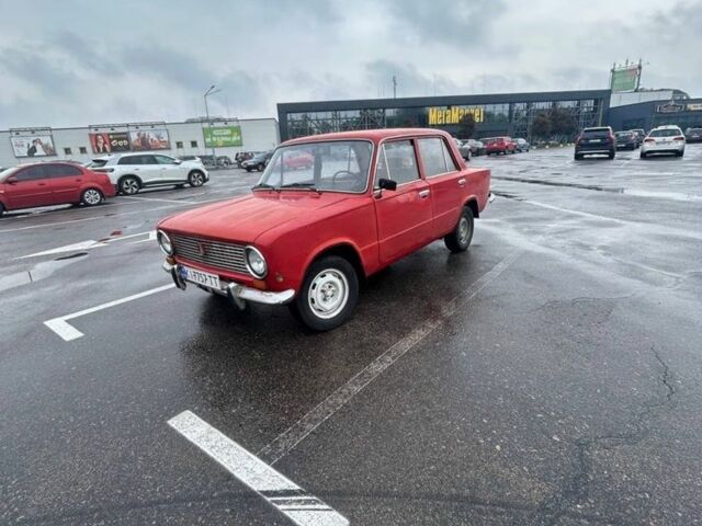 Красный ВАЗ 2101, объемом двигателя 1.2 л и пробегом 123 тыс. км за 480 $, фото 1 на Automoto.ua