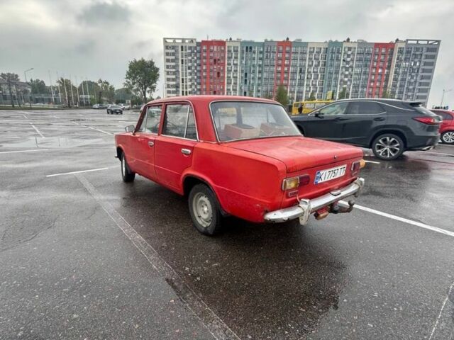 Красный ВАЗ 2101, объемом двигателя 1.2 л и пробегом 123 тыс. км за 480 $, фото 2 на Automoto.ua