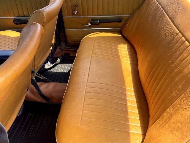 ВАЗ 2101 1979 в Теребовле на Automoto.ua Красный ВАЗ 2101, объемом двигателя 1.3 л и пробегом 123 тыс. км за 600 $, фото 5 на Automoto.ua