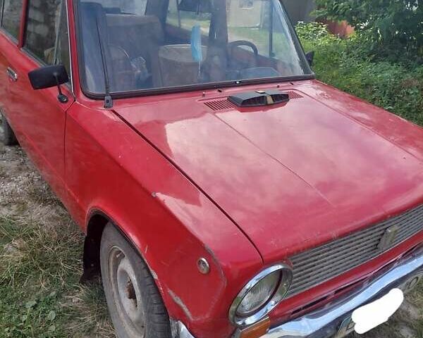 Красный ВАЗ 2101, объемом двигателя 1.29 л и пробегом 180 тыс. км за 550 $, фото 4 на Automoto.ua