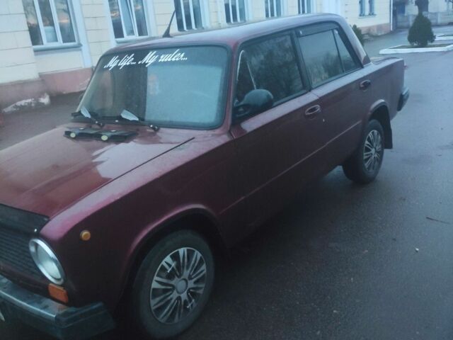 Червоний ВАЗ 2101, об'ємом двигуна 0 л та пробігом 200 тис. км за 650 $, фото 1 на Automoto.ua